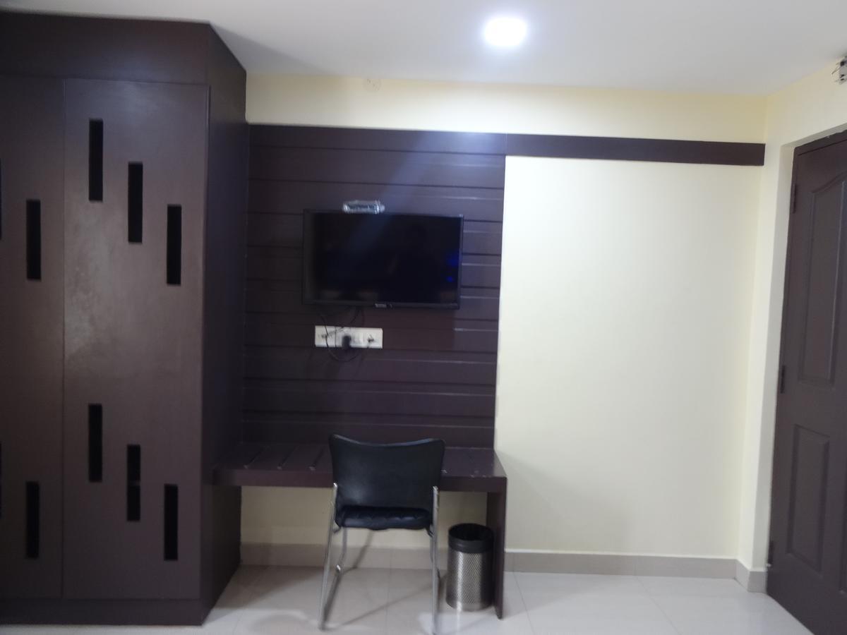 Hotel White Mount Τσενάι Εξωτερικό φωτογραφία