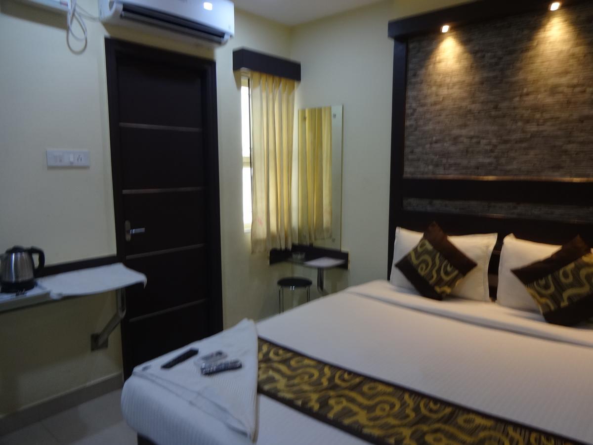Hotel White Mount Τσενάι Εξωτερικό φωτογραφία